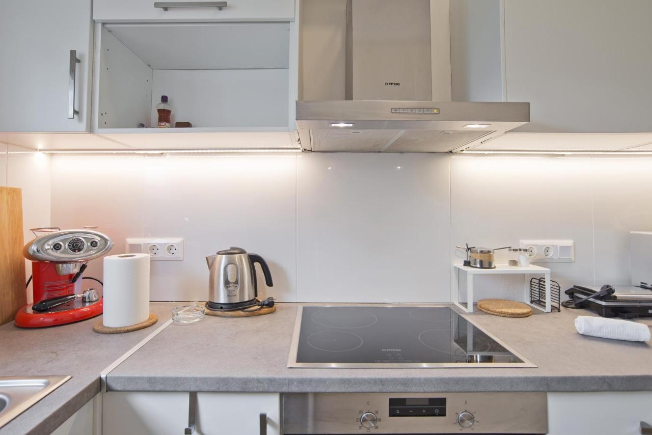 Athina Apartment เอเธนส์ ภายนอก รูปภาพ
