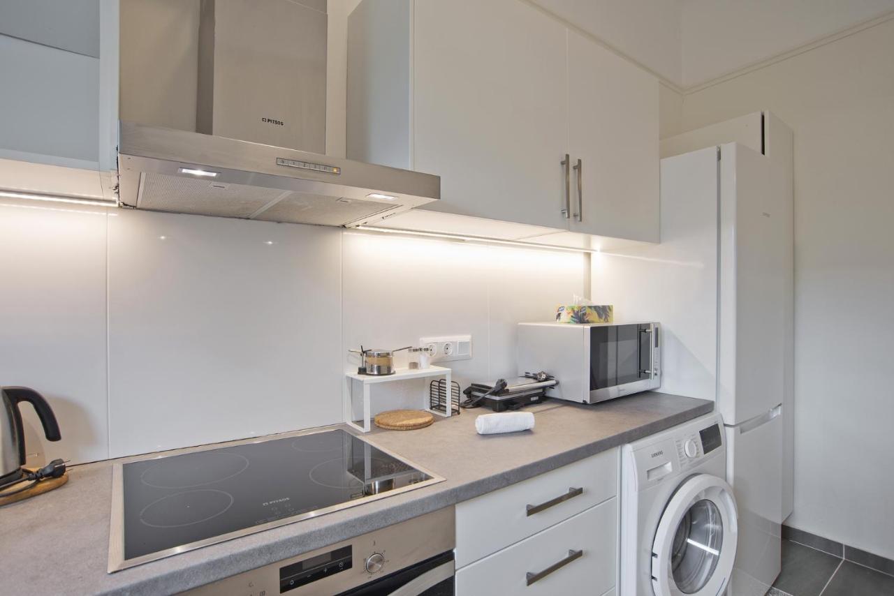 Athina Apartment เอเธนส์ ภายนอก รูปภาพ