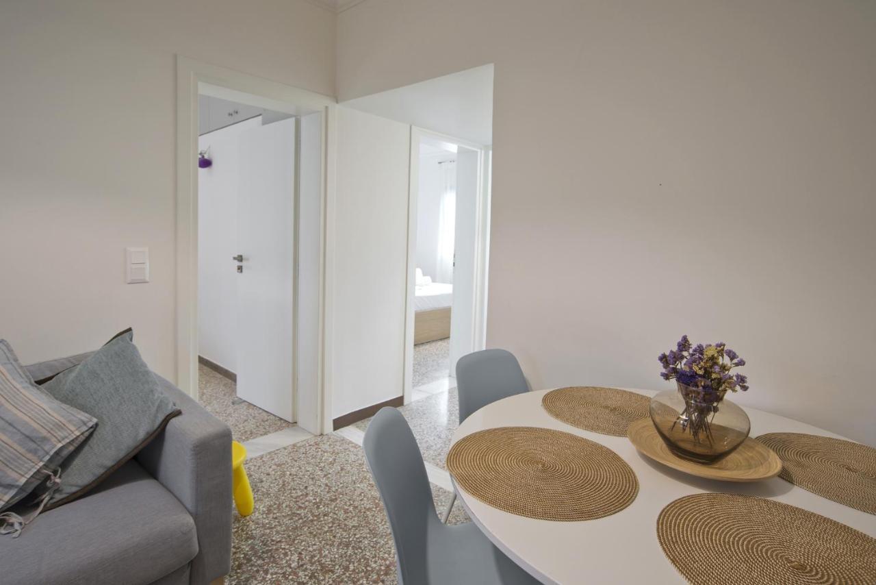 Athina Apartment เอเธนส์ ภายนอก รูปภาพ