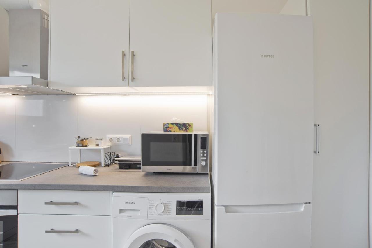 Athina Apartment เอเธนส์ ภายนอก รูปภาพ